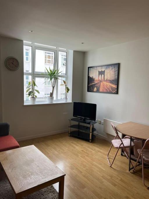 Stunning 2 Bed Flat! Centrally Located In London, Uk! Exterior photo