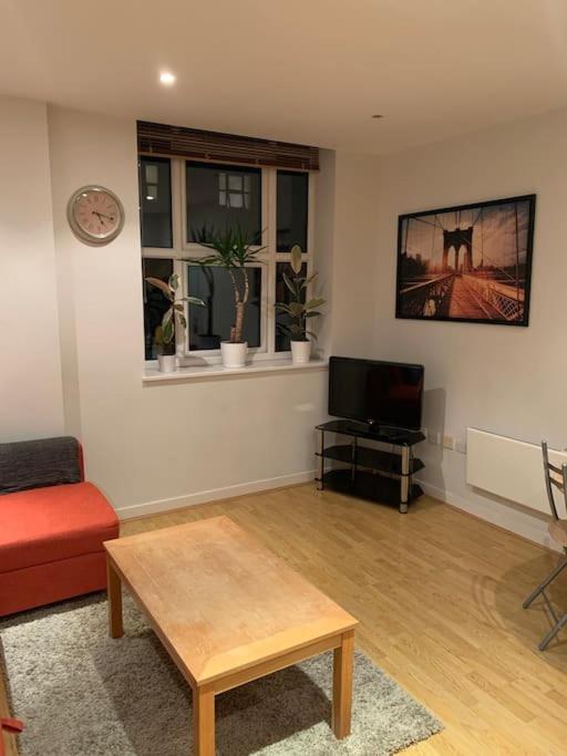 Stunning 2 Bed Flat! Centrally Located In London, Uk! Exterior photo