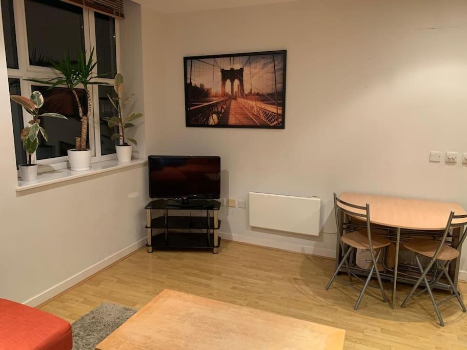 Stunning 2 Bed Flat! Centrally Located In London, Uk! Exterior photo